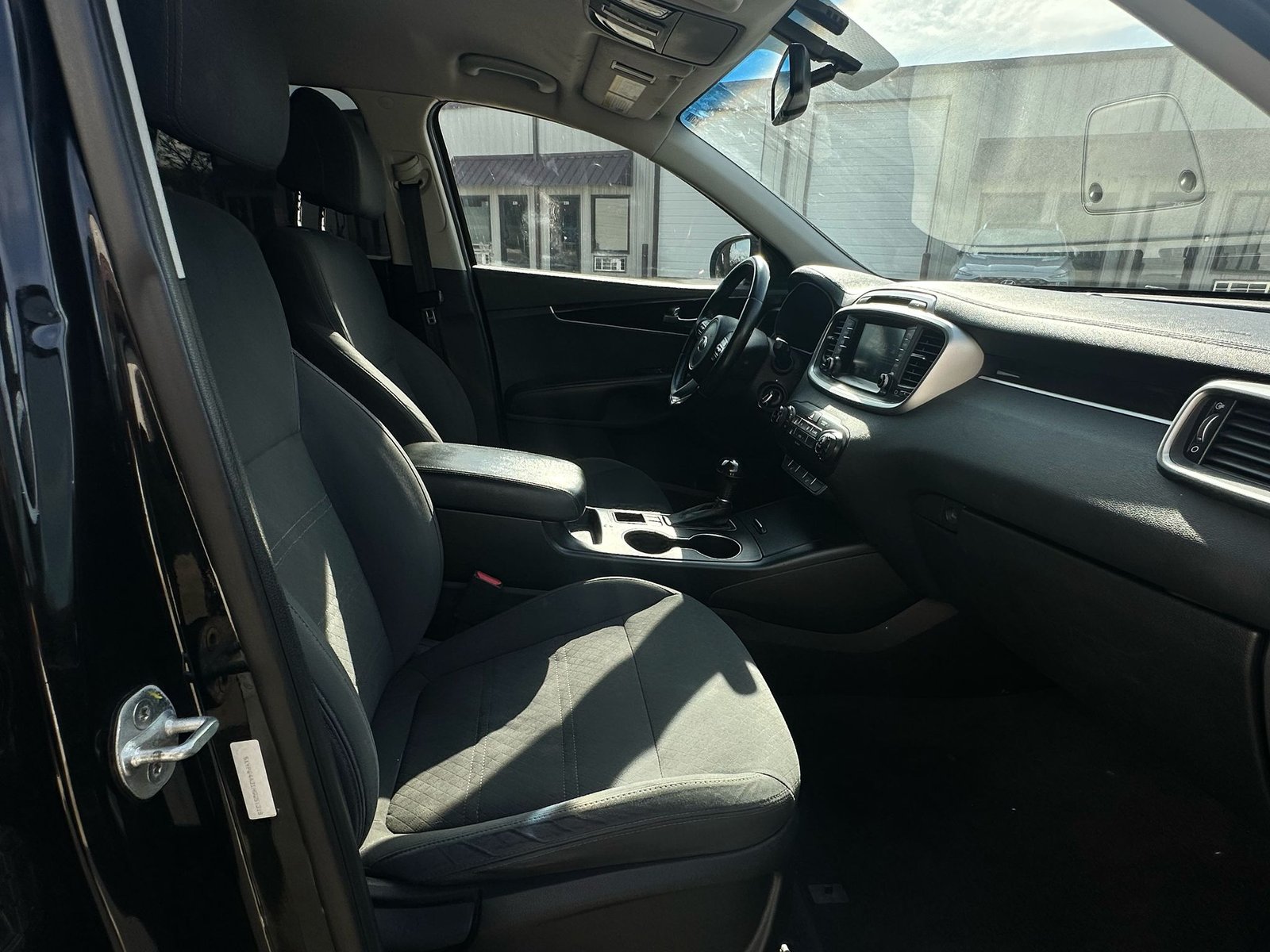 
								2017 Kia Sorento full									