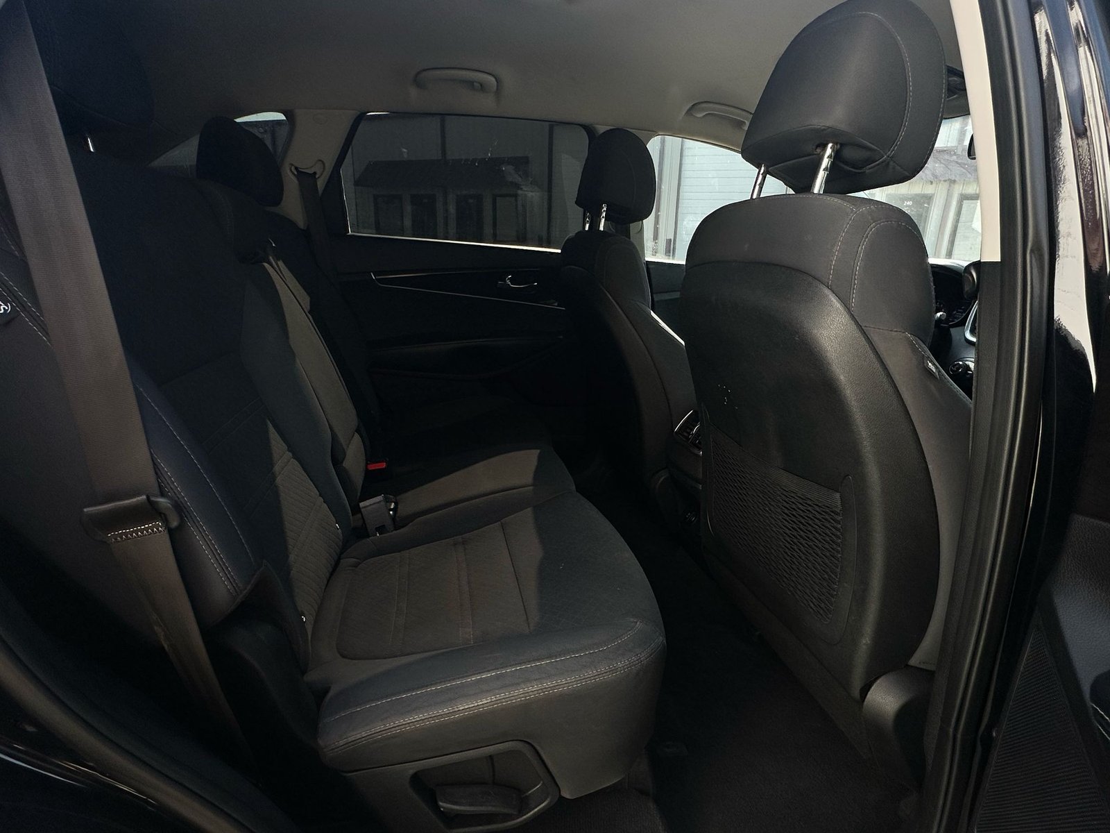 
								2017 Kia Sorento full									