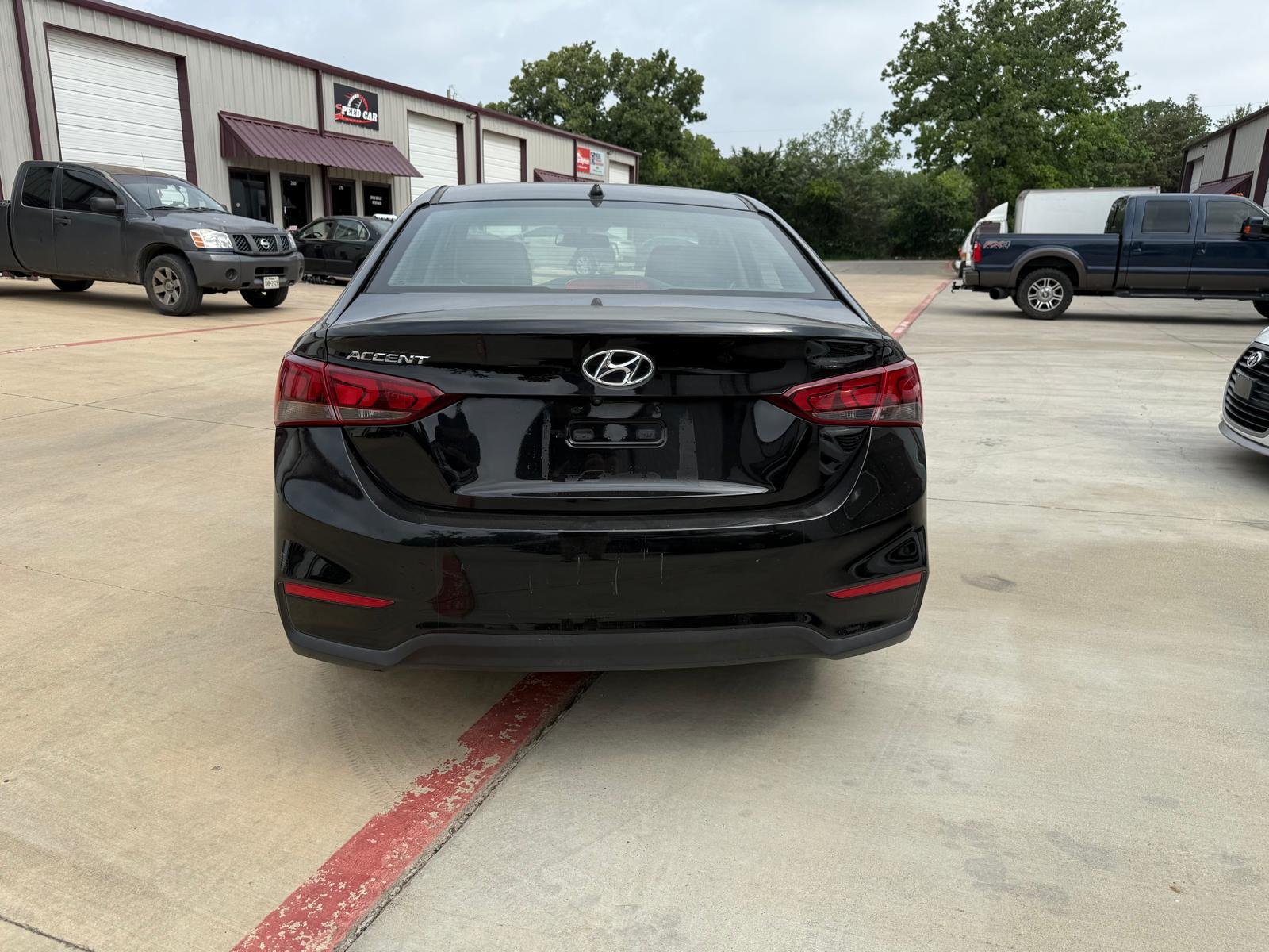 
								2018 Hyundai Accent full									