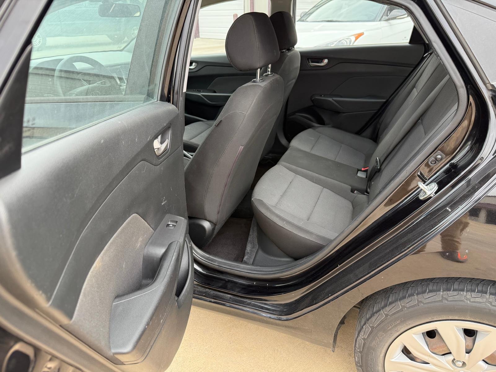 
								2018 Hyundai Accent full									