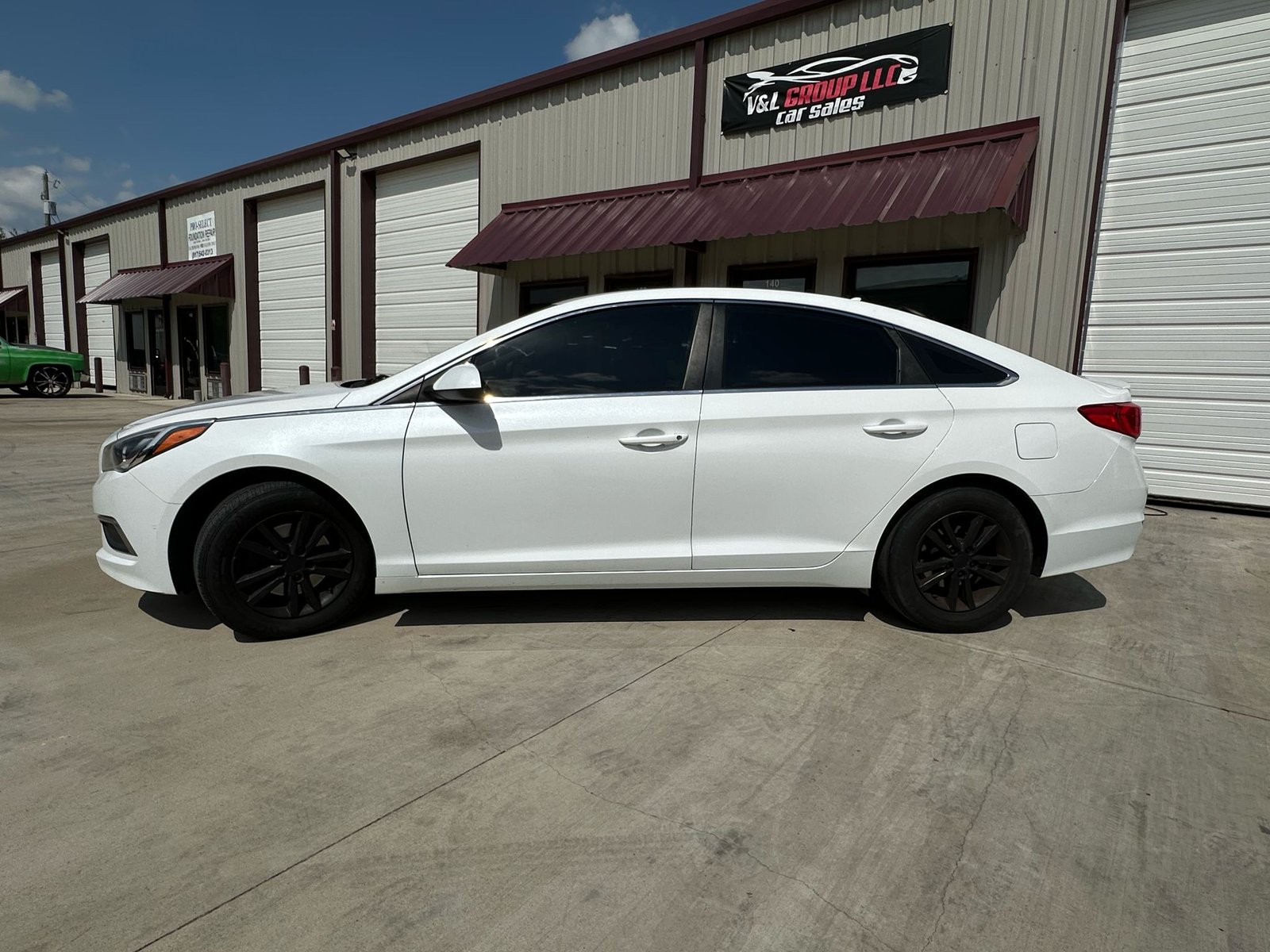 
								2017 Hyundai Sonata full									