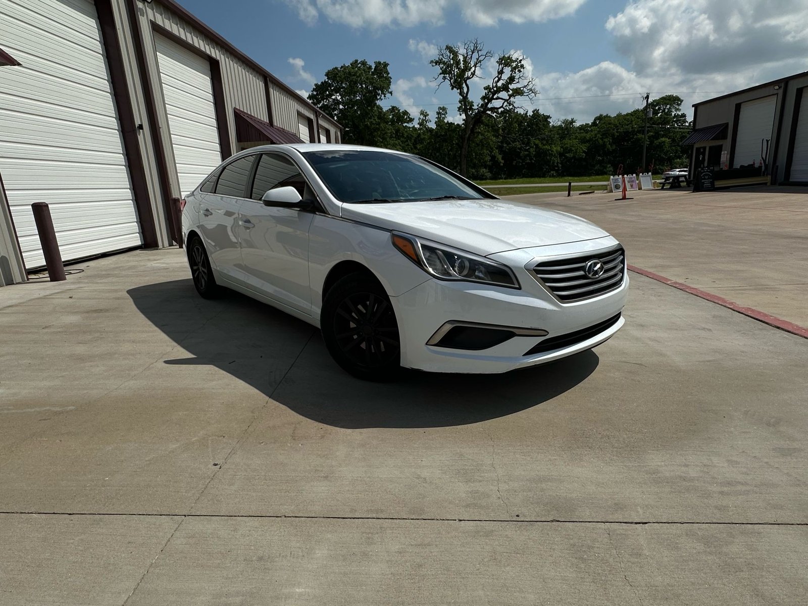
								2017 Hyundai Sonata full									