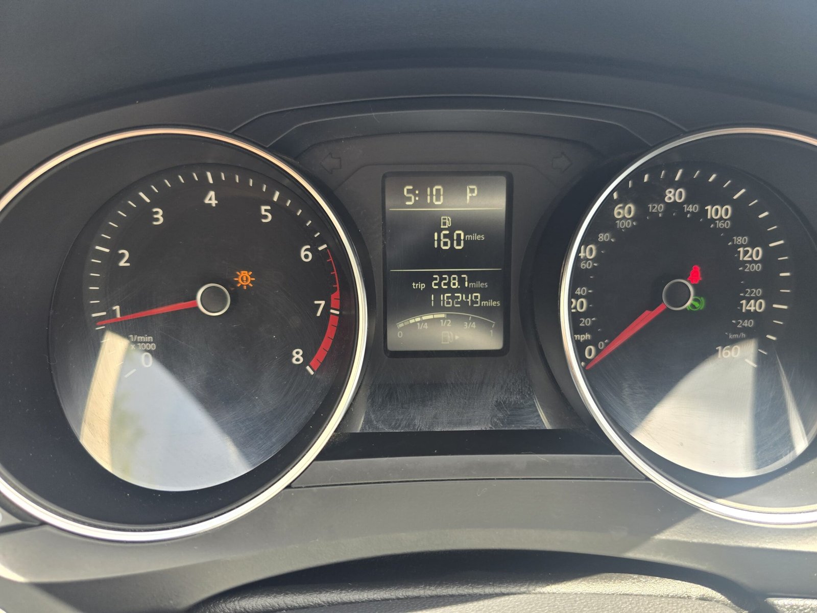 
								2016 Volkswagen Jetta full									