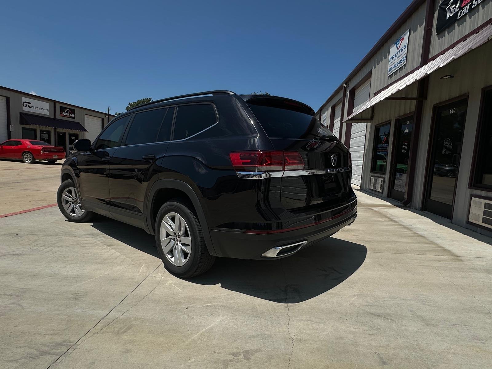
								2021 Volkswagen Atlas full									