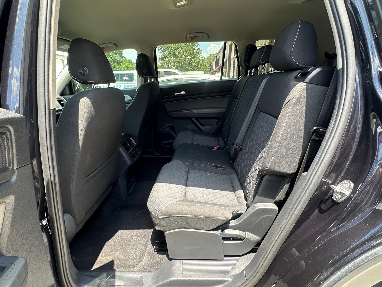 
								2021 Volkswagen Atlas full									
