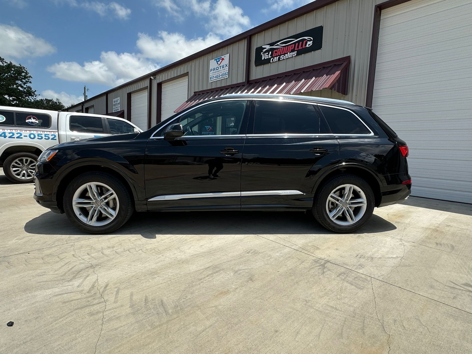 
								2020 Audi Q7 full									