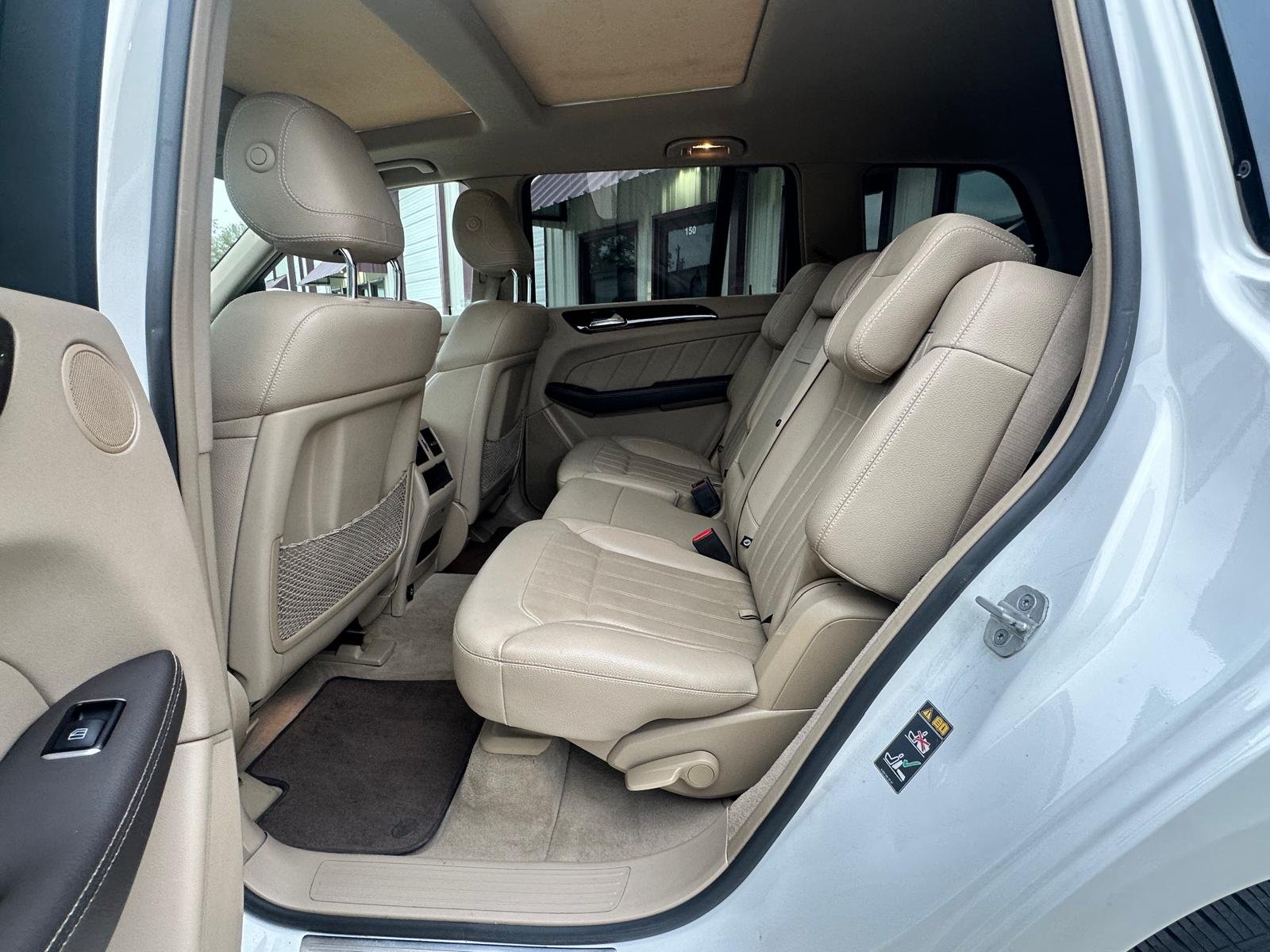 
								2015 Mercedes Benz GL450 4MATIC full									