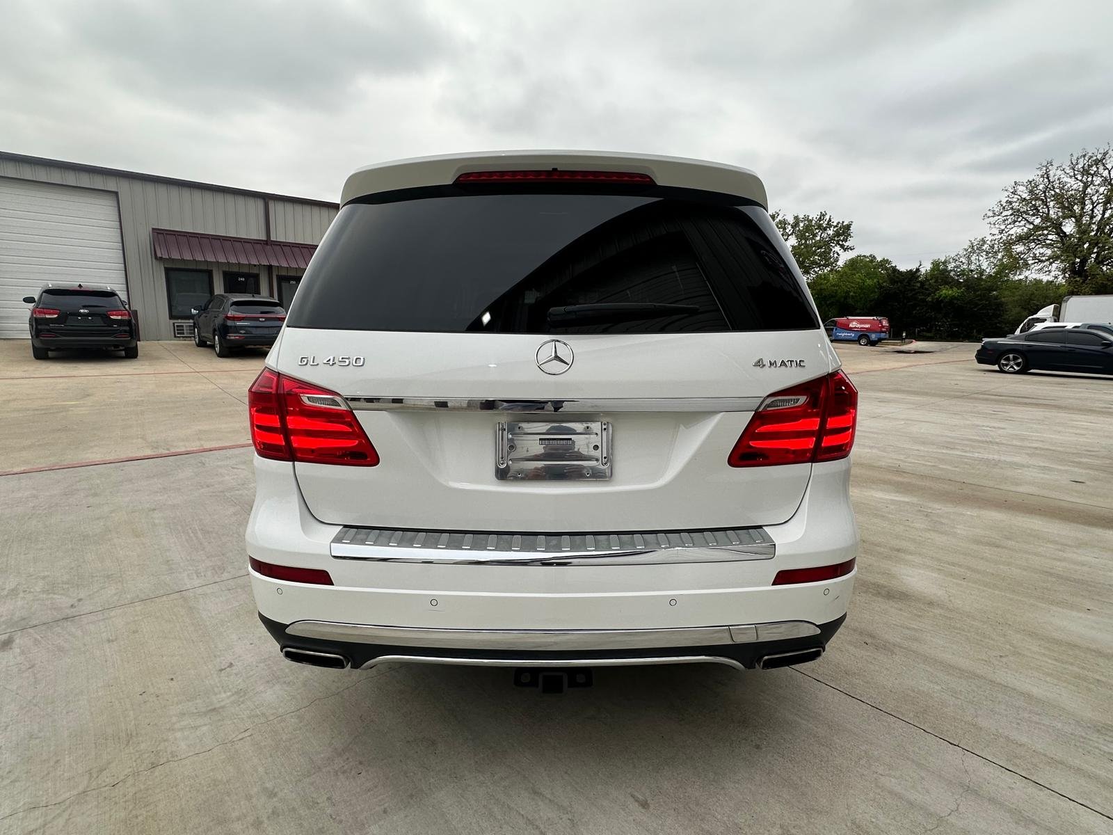 
								2015 Mercedes Benz GL450 4MATIC full									