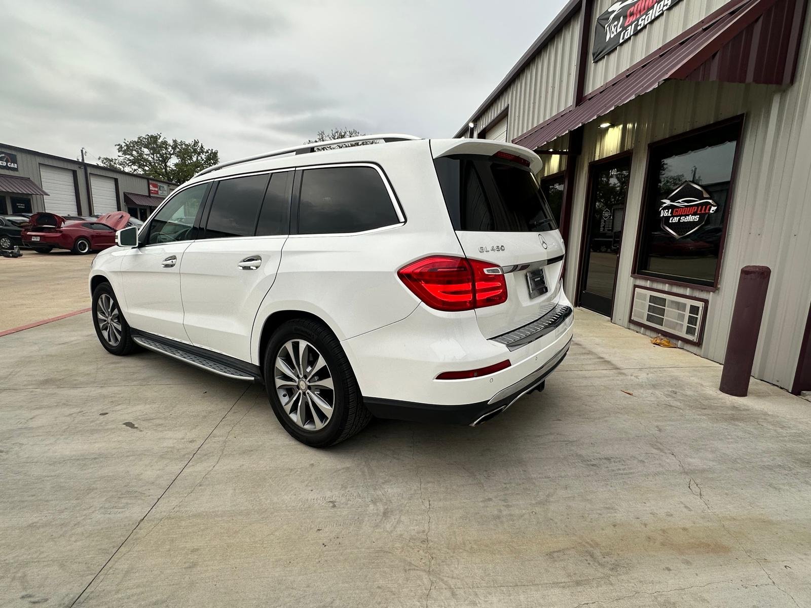 
								2015 Mercedes Benz GL450 4MATIC full									
