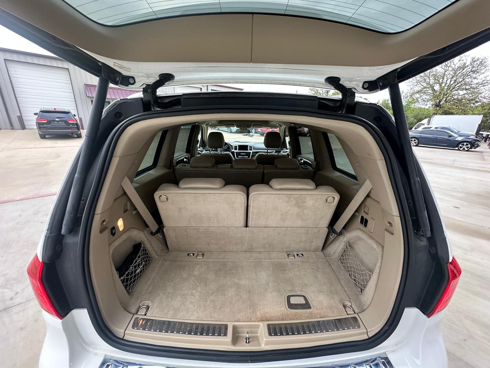 
								2015 Mercedes Benz GL450 4MATIC full									